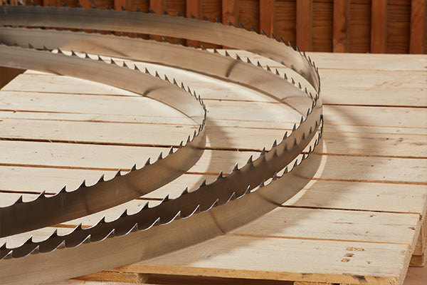 Lame de scie à ruban PreSharp - Simonds - 13' (156") 1.25 x .042 x 1.1 (Boîte de 5)